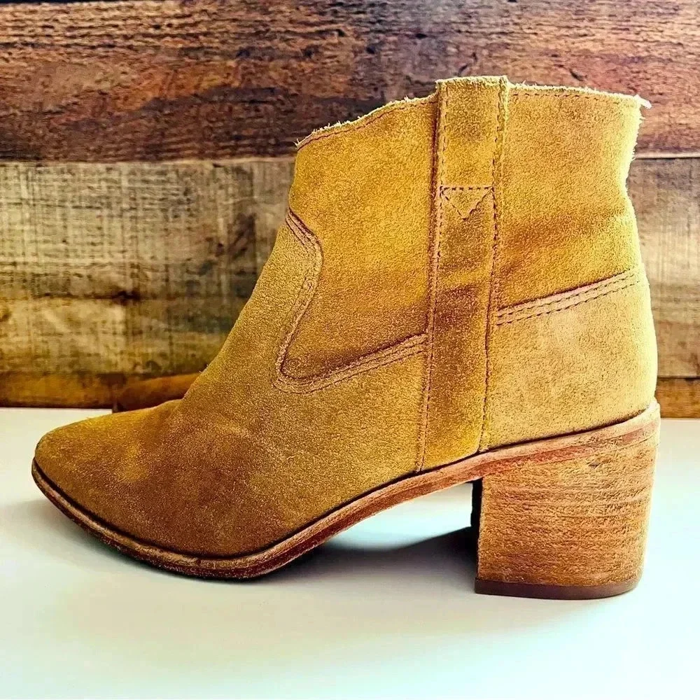 Madewell Lonnie Suede Ankle Bootie